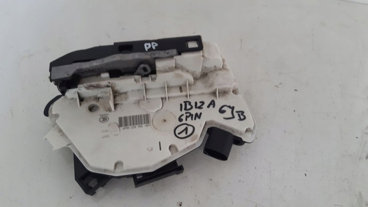 lock door front front right Seat Ibiza 6J 1,2 TSI LIFT