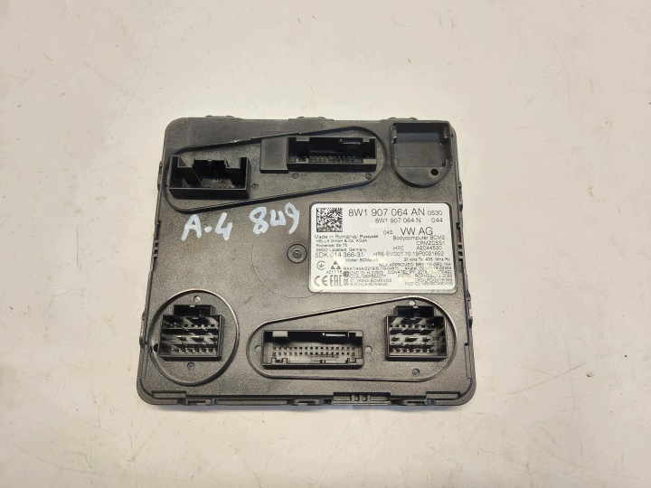 Audi A4 B9 8W LIFT Kombi 8W9 Bedienteil komfortsteuergerät 8W1907064AN