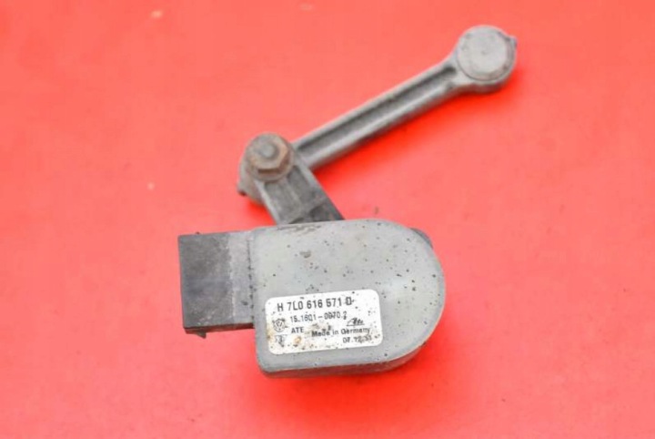sensor POZIOMOWANIA of the lights 7L0616571D AUDI Q7 4L LIFT 08-15