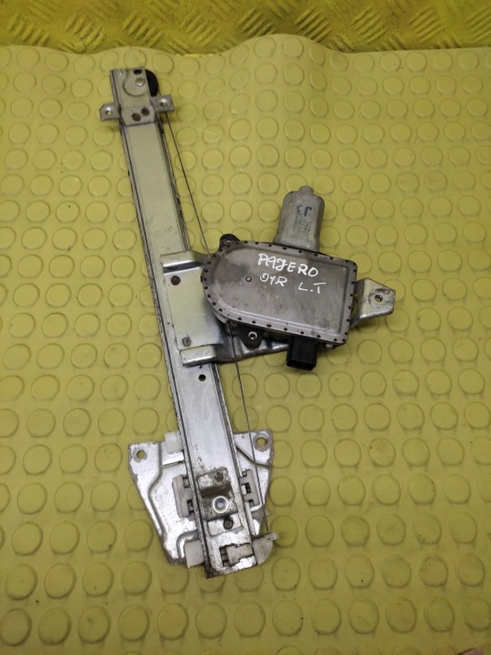 MITSUBISHI PAJERO 3 window regulator left rear part