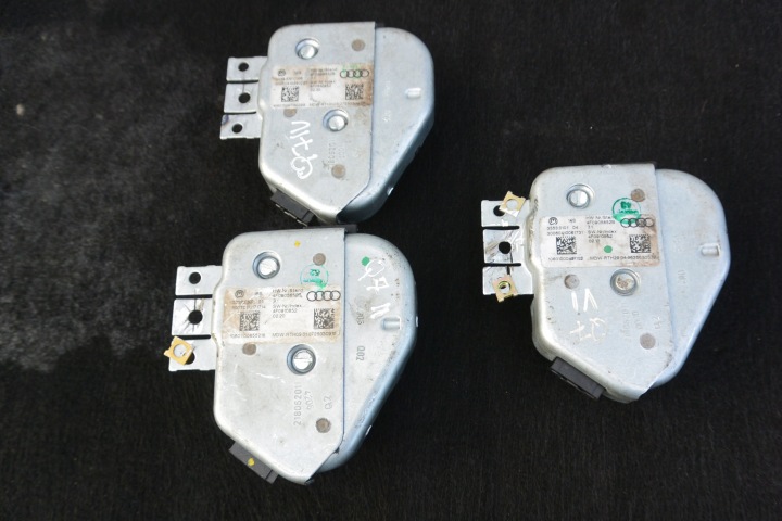 Serratura piantone dello sterzo volante AUDI Q7 4L A6 C6 4F0910852