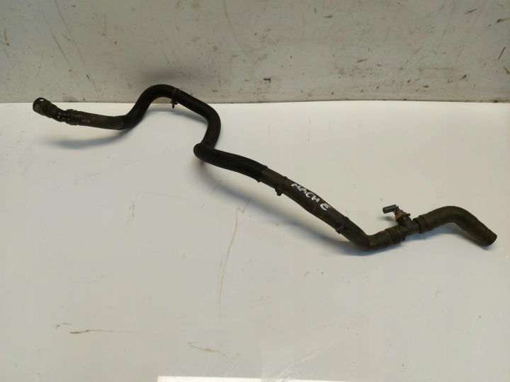 Ford Mustang Mach-E pipe of water LJ93-10C703-BB