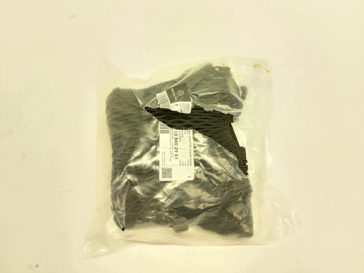 MERCEDES W213 E300de Kombi filet coffre A2138602901