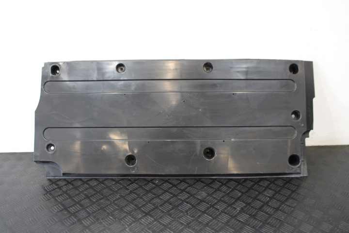 fedél fedél alváz bal 10558713 MG ZS LIFT FL 2024