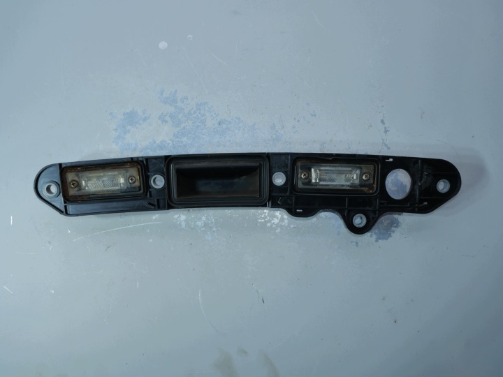OSWIETLENIE Leiste Schutzleiste heckklappe VW PASSAT B6