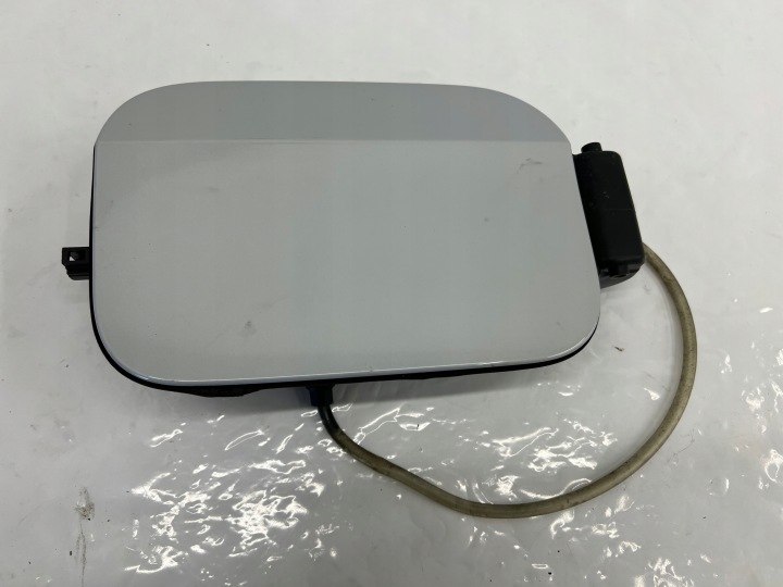 Tankklappe des Kraftstoffsbehälters Tankklappe VW T-ROC 2GA809857D Farbe LB9Z