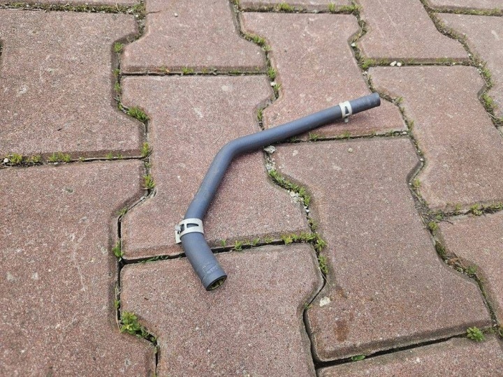 fuel line paliwowy Behälter 2.5 hybryda Toyota Camry VIII XV70