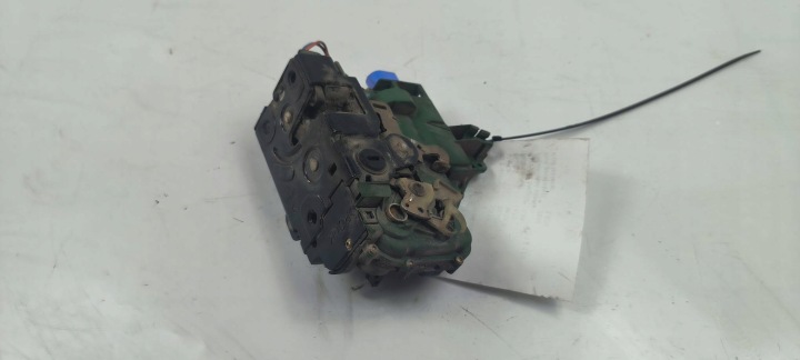 de la Serrure Portière Droite Arrière 3B4839016AG SEAT IBIZA III