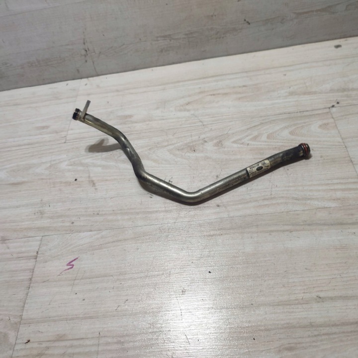 oil line of the turbine Jaguar F-Pace G4D36K673CC