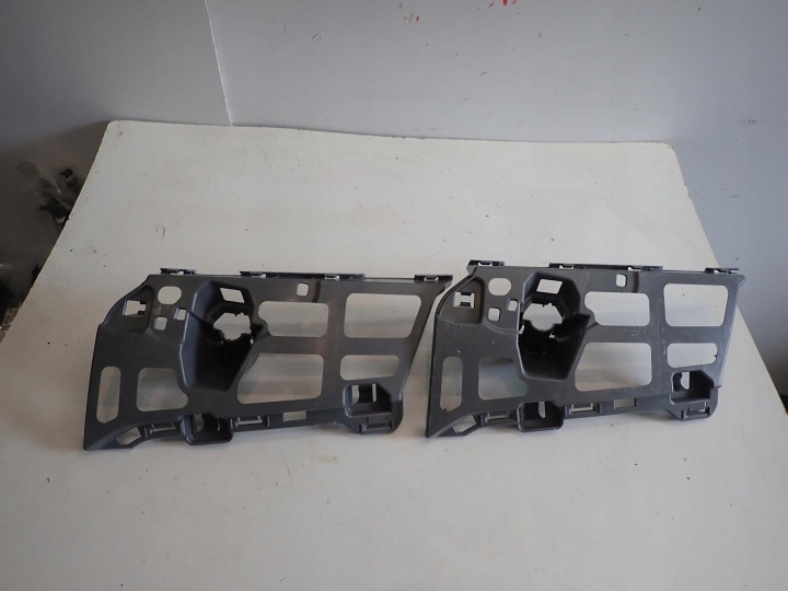SUPPORT MONTAGE PARE-CHOCS GAUCHE AVANT SKODA OCTAVIA IV 2020- 5E3807055
