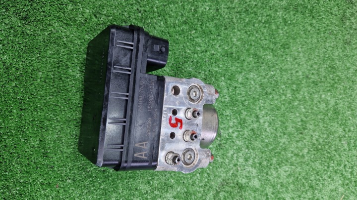 kompjuter računalo pumpa ABS SUZUKI JIMNY 5610076J0 2005R > 2014R LIFT