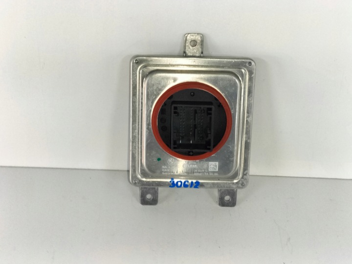 UNITÉ DE CONTRÔLE MODULE LED BMW 1 F40 19- 3 G20 19- 5 G30 17- GX5 G05 18- X6 G06