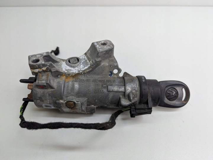 Allumage Z KLUCZYKIEM VW POLO IV 9N 1.2 12V 4B0905851G