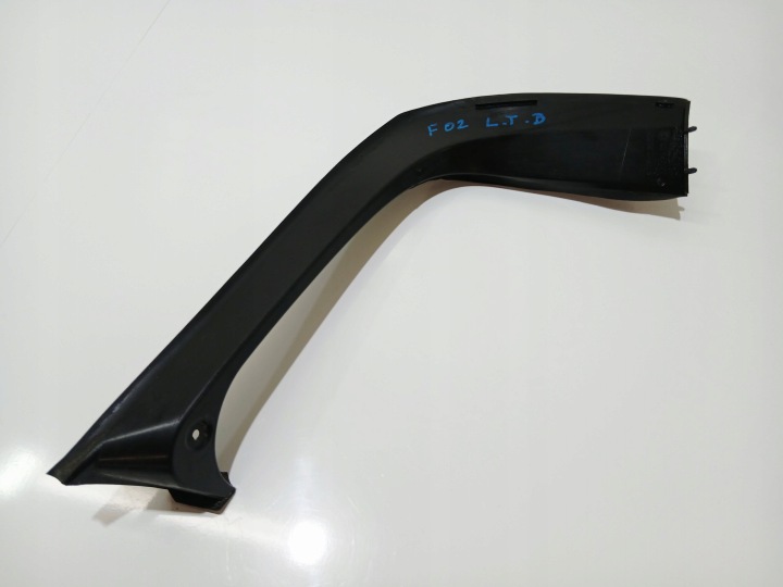 plastica copertura grembialina portellone cofano posteriore RYNIENKI sinistra posteriore BMW F02 7186527