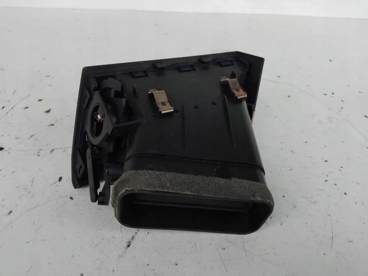 BMW X3 armatuurlaua (E83) 3400076 2.0L diisel 110 kW 2005 ventilatsioon 10