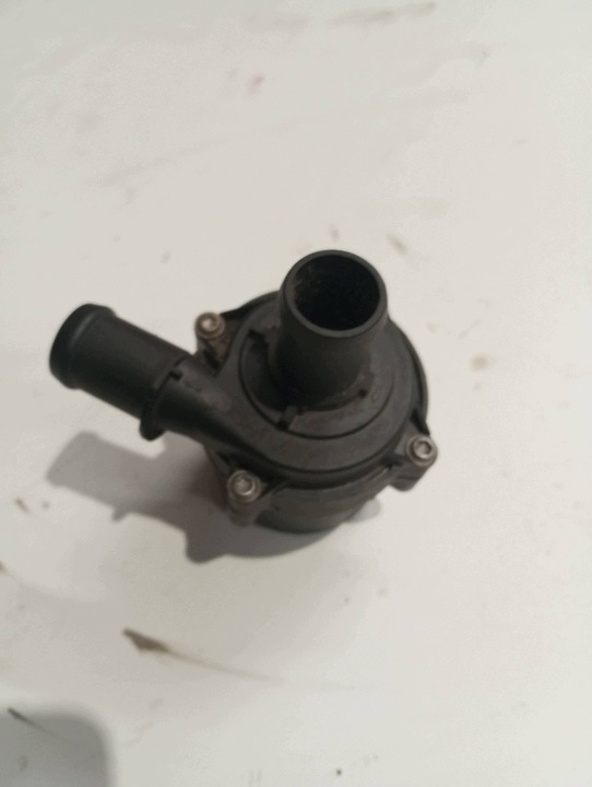 Wasserpumpe AUDI VW 5Q0121599AK
