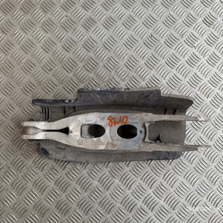 Querlenker hinten AUDI A4 B9 8W0 LIFT