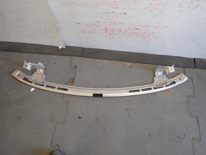 Renfort pare choc Avant TESLA Y 2021- 1506688-00-A