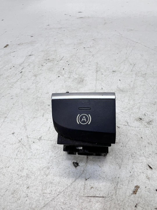 prekidač GUZIK START STOP AUDI A3 8V 8V2927143A