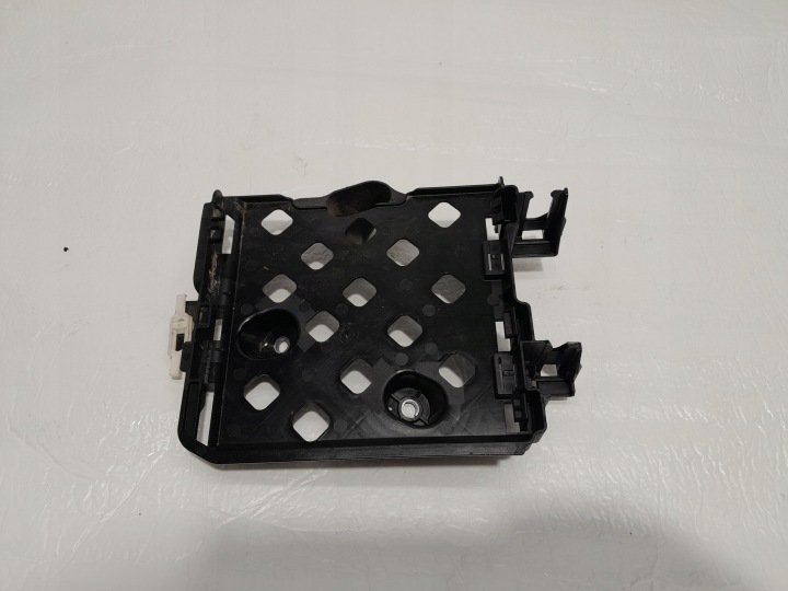 AUDI Q5 80A bracket holder STEROWNIKA 80A907647B