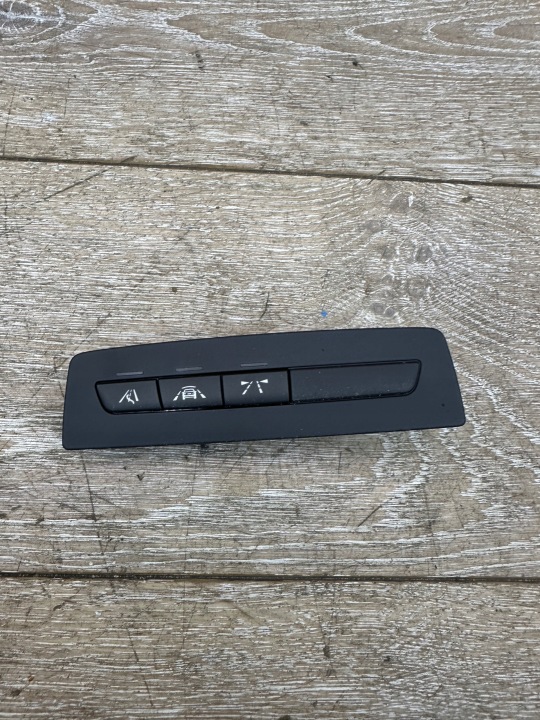 BMW F10 F11 PANEL ovladac ASYSTENTA řidičů 9268479