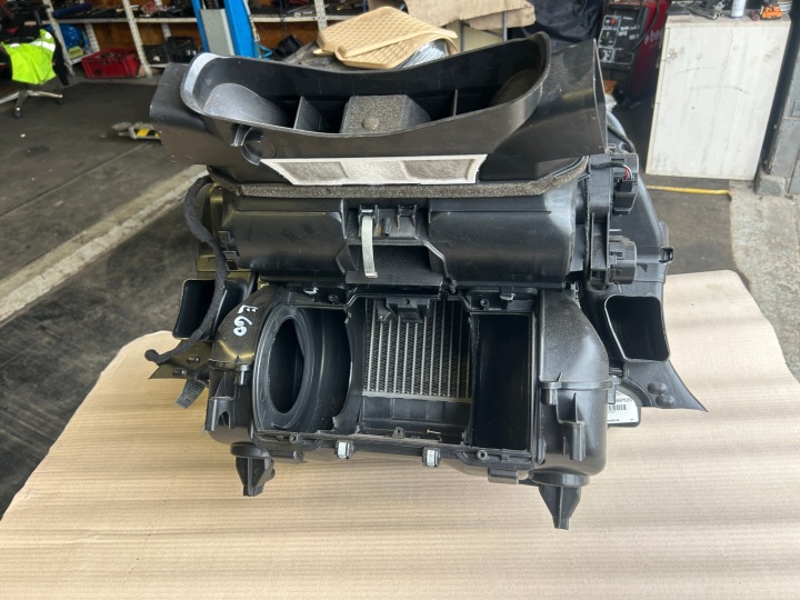 BMW E60 heater EUROPA 6911757
