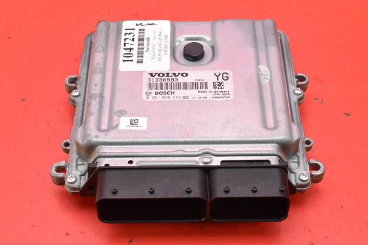Unité de contrôle Ordinateur Moteur 31336983 VOLVO V60 1 et 2.0 D3 163 KM 10-13