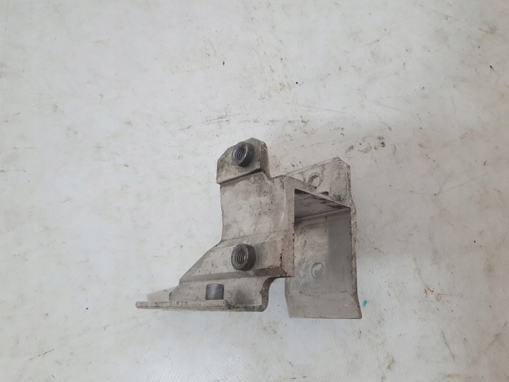 BMW 1 F20 STÜTZE DER KÜHLER RECHTS 7245796