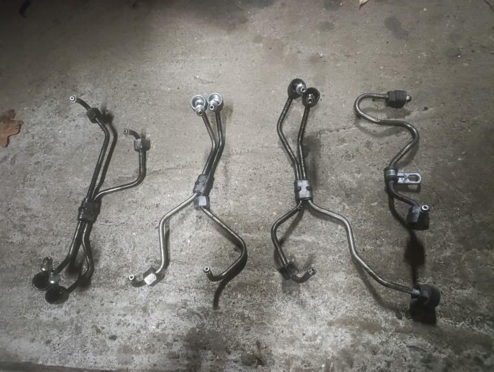 Tubi carburante carburante Volvo S60 II 2.0 Diesel