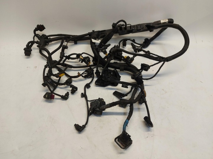 BMW G05 X5 3.0d 2019r Câblage Faisceau câblage moteur 8589975-04