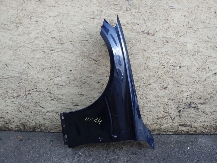 MERCEDES C KLASA 205 14- fender left front