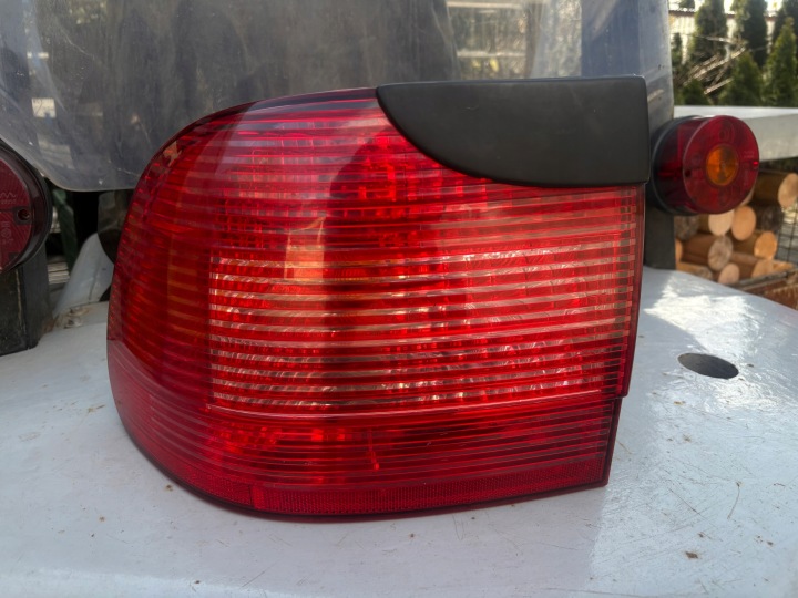 Feux phare Gauche Arrière Arrière PORSCHE CAYENNE S 7L5 02-07 7L5945257 EU