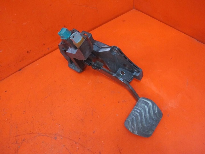 RENAULT CLIO 5 V B7 19- CAPTUR II 2 PEDAL Frein AUTOMAT 465017806R