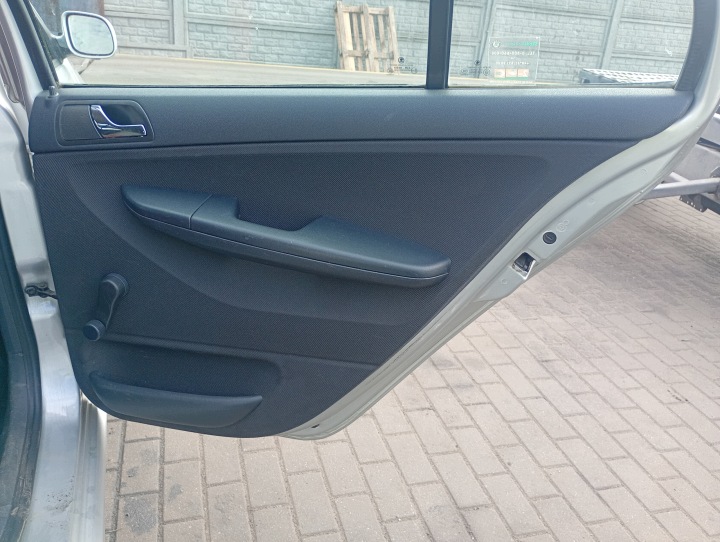 Habillage revêtement panneau intérieur porte Droit Latérale/côté Droite Arrière Skoda Fabia et 1 99-07