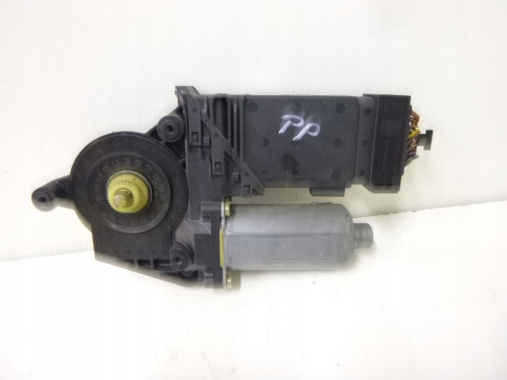 mini motor mechanizmu front VW Passat B5 1998 r.