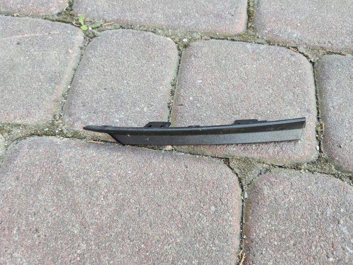 moulding listewka grid Opel Insignia B 39013380