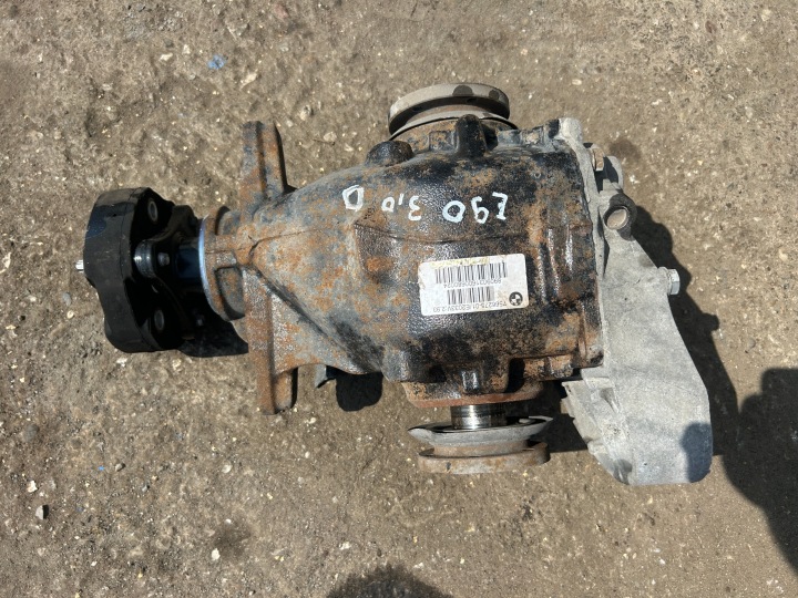 BMW E90 E91 3,0 D hinten Differential 7566275 2,93
