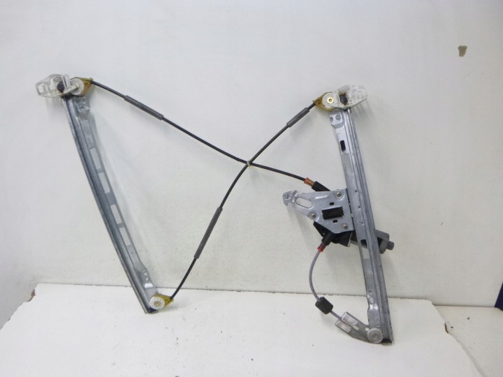 mechanism of the window front right Peugeot 206 5D 2001r.