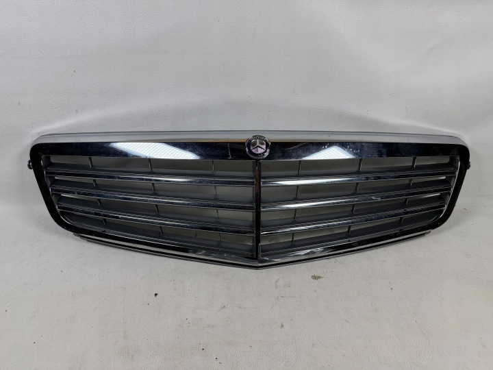 Mercedes C A204 W204 08- grill kühlergrill vorne vorne