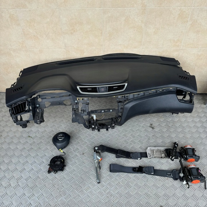 DESKA KOMPLETNA AIRBAG KONSOLA PASY KOKPIT NISSAN QASHQAI II J11 LIFT