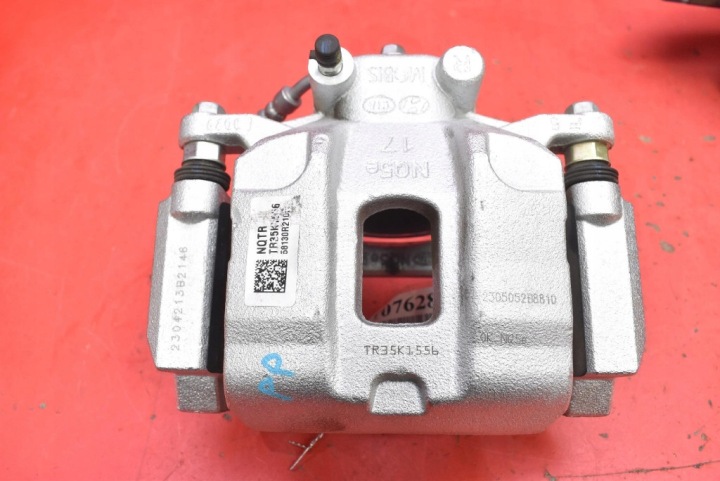 caliper brake right front 58130R2100 KIA SPORTAGE V 1.6 T-GDI 150 KM 21