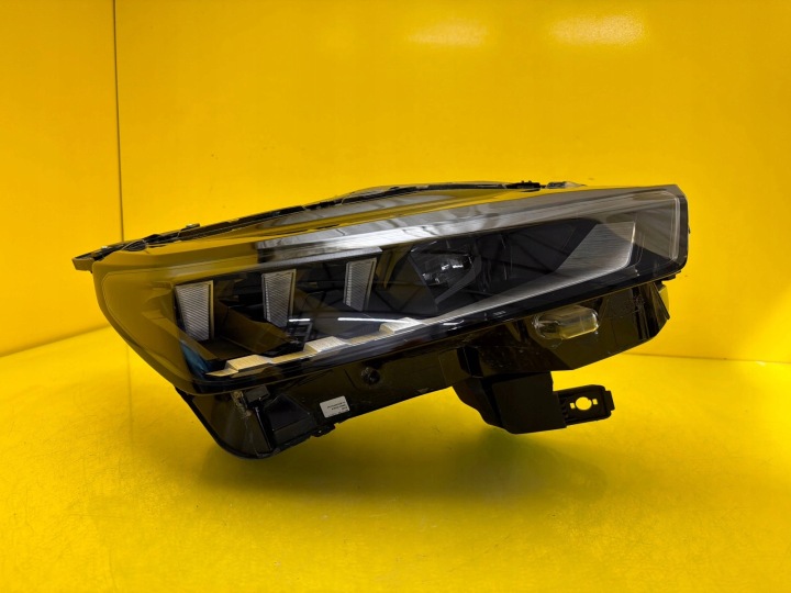 light right front Peugeot 5008 III Full Led 9862665180 2023