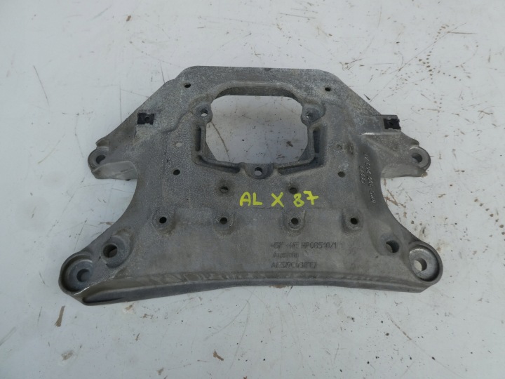 AUDI A4 B8 A5 STREBE GETRIEBE GETRIEBE 8K0399263AF