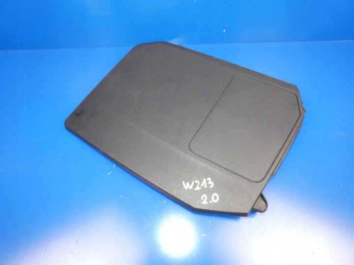 MERCEDES E KLASA W213 GLC W253 C W205 2.0 CDI cover upper of the engine cover