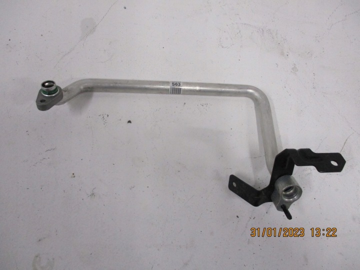 hose of the air conditioning HYUNDAI KONA S63