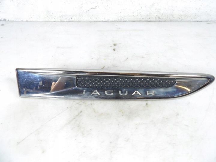 JAGUAR XF X260 moulding of a fender front right