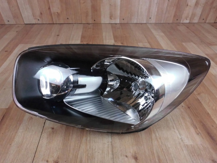 KIA PICANTO II 2011-2017 FEUX PHARE GAUCHE AVANT AVANT GAUCHE 921011Y0
