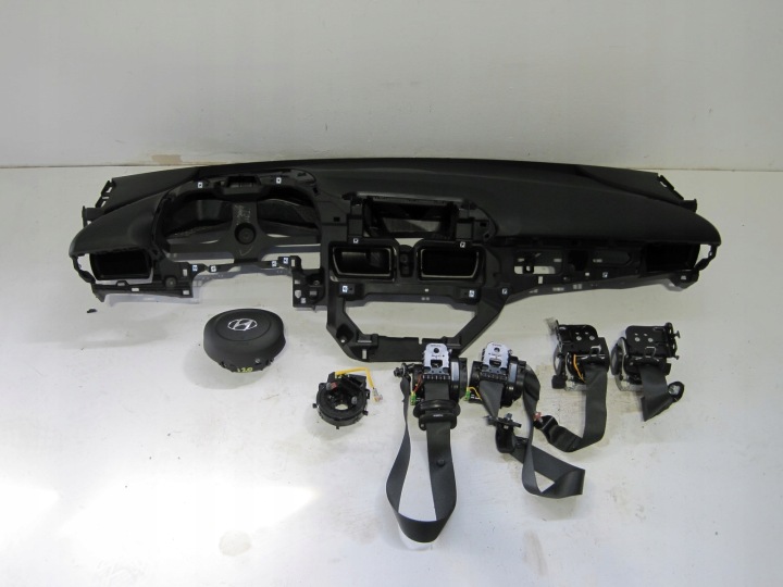 cruscotto completo usato HYUNDAI I20 III 23r