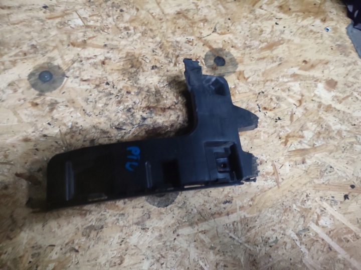 držiak nárazníka pravý zadok zadný VOLVO S60 II - 30795055