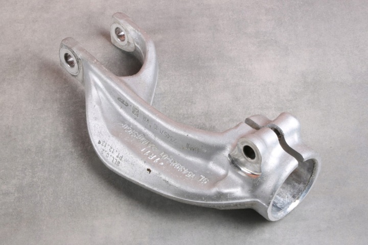 BMW X5 G05 XM G09 bracket of a shock absorber left front front 1543981 6075 km !!
